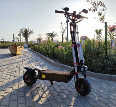 İşlənmiş Elektrik samokat 11", > 1000 Vt, > 45 km/s