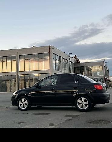 masin 099: Kia Rio: 1.4 l | 2008 il Sedan — 3
