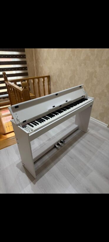 Dolablar: Piano 88 klavis cekic mexanizm 3 pedal qapaqlı model mp3 oxutma