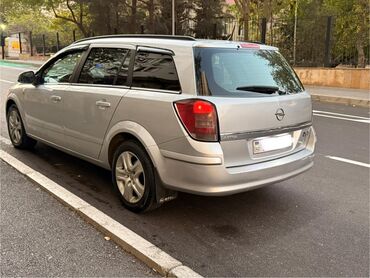Opel: Opel Astra: 1.3 l | 2010 il 381000 km Universal -da lalafo.az — 2 Opel: Opel Astra: 1.3 l | 2010 il 381000 km Universal — 2