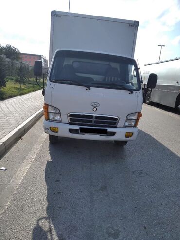 islenmis kvadrasikl: Hyundai HD72, 2004 il, motor 3.9 l, İzoterm, İşlənmiş