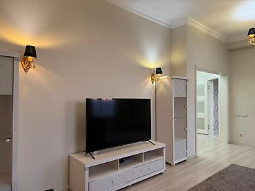 Продажа квартир: 2 комнаты, 100 м², Элитка, 4 этаж, Евроремонт at lalafo.kg — 2 Продажа квартир: 2 комнаты, 100 м², Элитка, 4 этаж, Евроремонт — 2