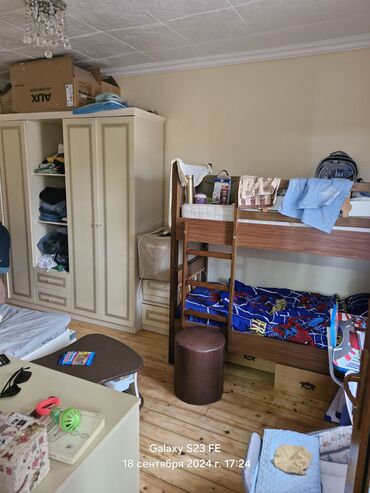 Həyət evləri və villaların satışı: Əmircan qəs. 4 otaqlı, 200 kv. m, Yeni təmirli — 36