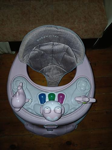 Gəzinti arabaları: Uşaq gəzdirəcəyi (Babywalker) – çəhrayı rəngdə, oyun paneli ilə — 2