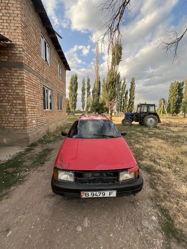 пасат машина: Volkswagen Passat: 1989 г., 1.8 л, Механика, Бензин