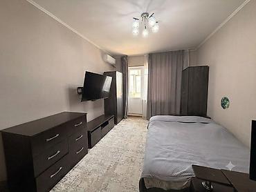 900: 1 комната, 35 м², Аламедин-1 мкр 106 серия, 9 этаж, Косметический ремонт — 1