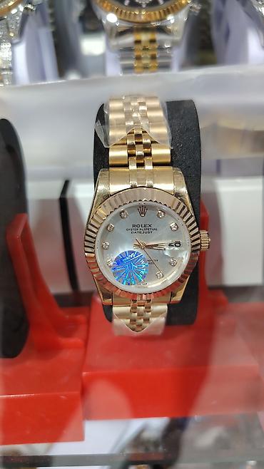 oyster saat: Rolex Oyster Perpetual Datejust – qızılı rəngdə qol saatları - — 3