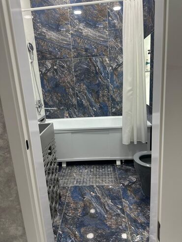 Посуточная аренда квартир: 1 комната, Банные принадлежности, Бронь, Бытовая техника at lalafo.kg — 8 Посуточная аренда квартир: 1 комната, Банные принадлежности, Бронь, Бытовая техника — 8