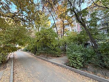 3 комнаты, 62 м², ул. Боконбаева / Гоголя 104 серия, 1 этаж, Евроремонт at lalafo.kg 3 комнаты, 62 м², ул. Боконбаева / Гоголя 104 серия, 1 этаж, Евроремонт