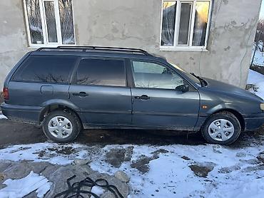 Volkswagen: Volkswagen Passat Variant: 1994 г., 1.8 л, Механика, Бензин, Универсал — 2