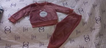 Dəstlər: Uşaq dəsti, Uniseks, 9 - 12 ay — 1