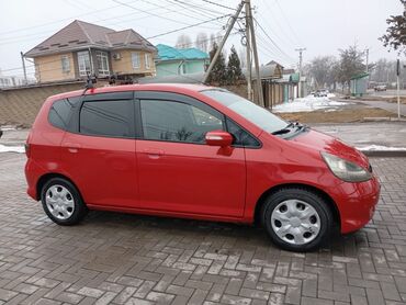 Honda: Honda Jazz: 2006 г., 1.5 л, Механика, Бензин, Хэтчбэк