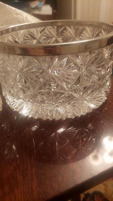 qab: Krisstal qab – kəsimli naxışlı, metal halqa haşiyəli. - Material — 1