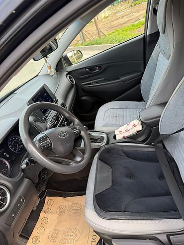 Hyundai: Hyundai Kona: 2 l | 2021 il Krossover — 9