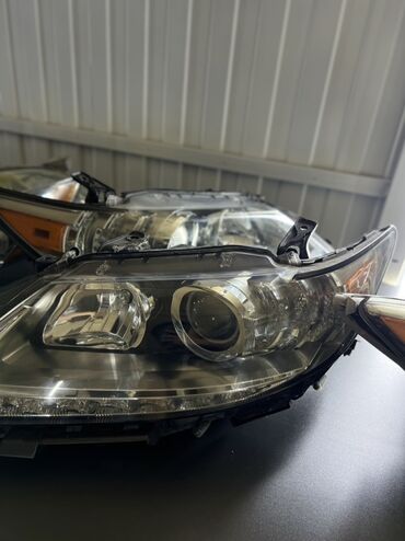 Передние фары: Комплект передних фар Toyota 2005 г., Б/у, Оригинал, США — 6