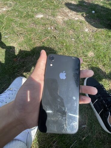 Apple iPhone: IPhone Xr, Б/у, 64 ГБ, Черный, 76 % — 10