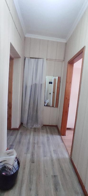 Uzunmüddətli kirayə mənzillər: 2 otaqlı mənzil. Mənzildə yataq otağı, geniş qonaq otağı, ayrıca — 4
