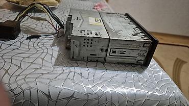 Maqnitofonlar: Kenwood KDC-W3044 avtomobil maqnitofonu u - 1-DIN ön panel, LED — 2