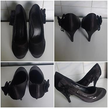 asos obuca: Elegantne crne satenske salonke sa ukrasnom mašnom i perlama — 3