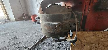 Производство брусчатки: Пескоблок чыгарган станок сатылат. 20 жана 15 размердеги матрицалары — 8