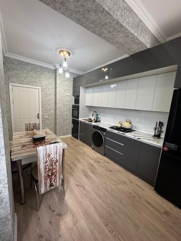 Mətbəx mebeli: Mətbəx mebeli və texnika paketi - Dizayn: müasir, iki rəngli (boz və — 9