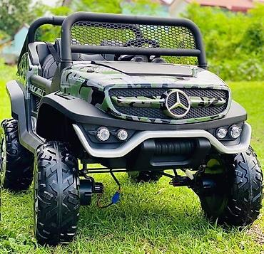 bq patike: Džip Mercedes Unimog 4×4 – licencirani dečiji dvosed na akumulator — 1