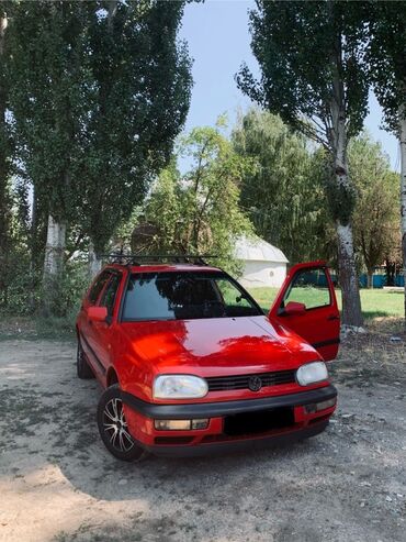 обмен на авто с доплатой: Volkswagen Golf: 1995 г., 1.8 л, Механика, Бензин, Хетчбек