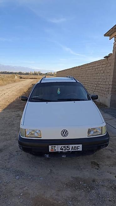 крафтер пассажирский: Volkswagen Passat: 1992 г., Универсал — 1