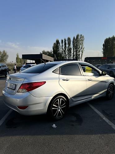 byd qin plus салон: Hyundai Solaris: 2014 г., 1.6 л, Механика, Бензин, Седан — 6