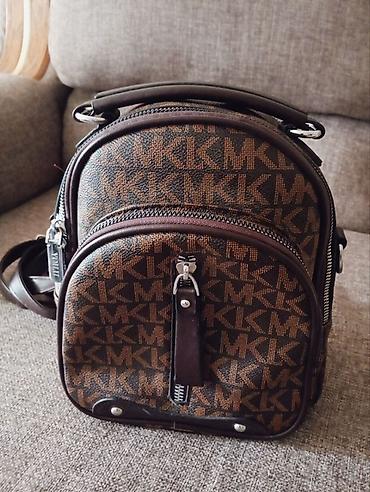 kipling monkey: Женский рюкзак Michael Kors — реплика Стильный и вместительный рюкзак — 1