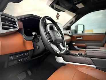 бампер на ешку: Toyota Тундра: 2022 г., 3.5 л, Автомат, Бензин, Пикап — 10