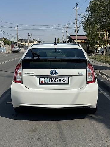 2gr fse: Toyota Prius: 2013 г., 1.8 л, Лифтбек — 2