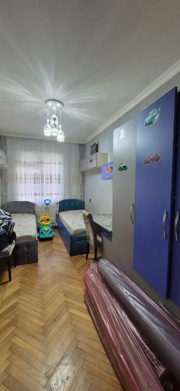 Uzunmüddətli kirayə mənzillər: 20 yanvar və əcəmi metrolarına yaxın,Qiziltac restoranin arxası,240 — 8