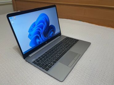 Ноутбуки: Ноутбук, HP, 8 ГБ ОЗУ, AMD Ryzen 3, 15.6 ", Б/у, Для работы, учебы, память SSD — 1