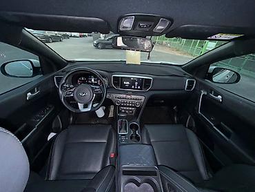 camper: Kia Sportage: 2018 г., 1.6 л, Дизель, Кроссовер — 9