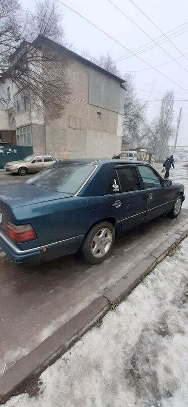 йешка 124: Mercedes-Benz W124: 1994 г., 2.5 л, Механика, Дизель