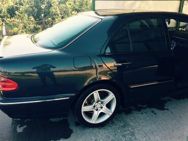 Mercedes-Benz: Mercedes-Benz E 320: 3.2 l. | 2000 έ. Λιμουζίνα — 3