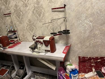 сдаю в аренду швейные машинки: Тигүүчү машина Оверлок, Жарым автоматтык