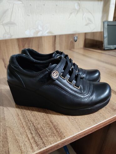 обувь ортопедическая: Туфли 36, цвет - Черный