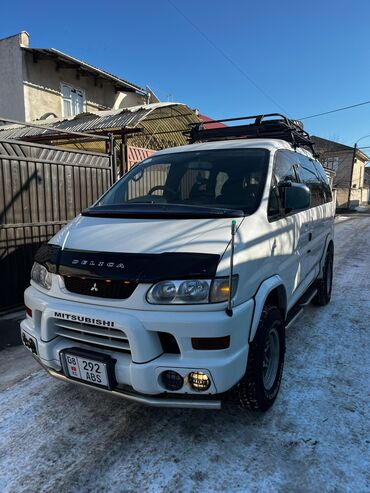 Mitsubishi: Mitsubishi Delica: 2006 г., 3 л, Автомат, Газ, Минивэн