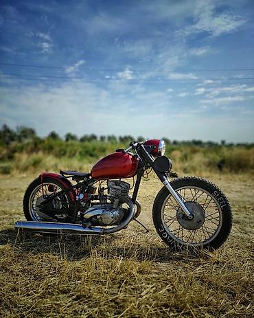 Мотоциклы: Кастомный ретро мотоцикл в стиле bobber Иж планета 3. документы — 9