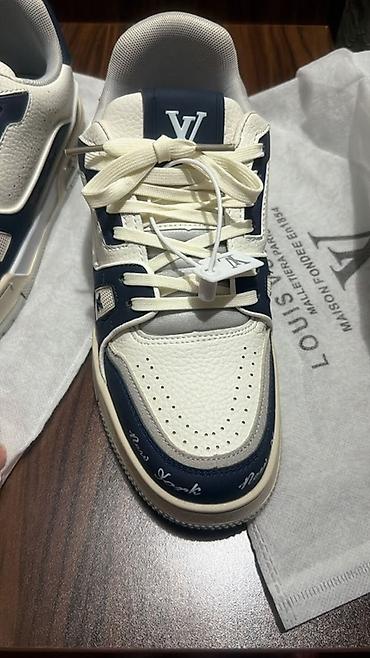 lui vitton: Мужские кроссовки, 42, Louis Vuitton, Новый, Бесплатная доставка — 1