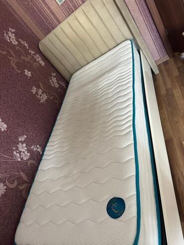 горка мебель: ZuluÇarpayi 230 azn. Matras ortopedikdi, bazalidi, ölçü 2*1. Cox baha