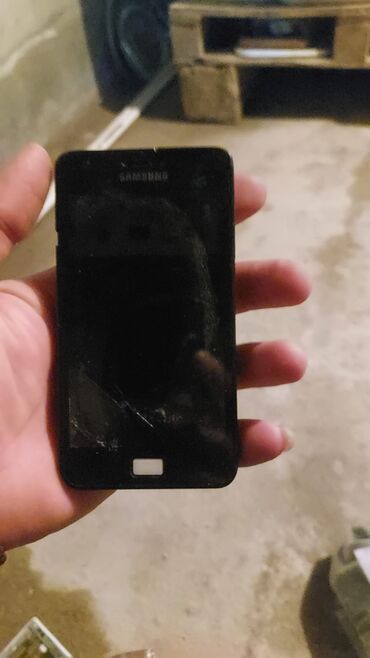 цифровой фотоаппарат canon powershot sx410 is red: Samsung Galaxy A22, rəng - Qara, Qırıq