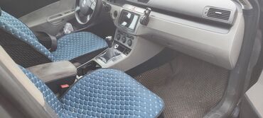 Volkswagen: Volkswagen Passat Variant: 2005 г., 2 л, Механика, Дизель, Универсал — 4