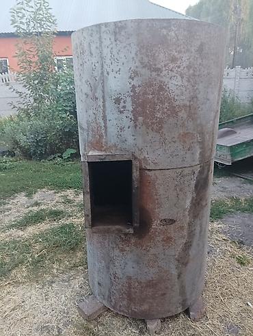 бутылки 19л: Продам металлическую ёмкость.Об'ем 1,7 куба.Использовалась под — 2