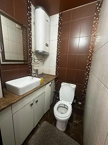 29: Элитная 2-комнатная квартира, 100 м², евроремонт, этаж 2/9. Район — 8
