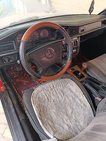 гитара на ауди 80: Mercedes-Benz 190: 1986 г., Механика, Седан — 3