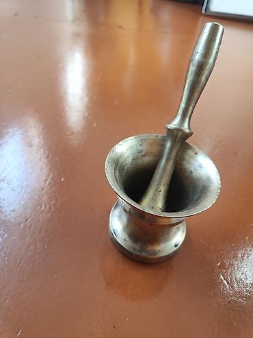 Qab-qacaq və mətbəx ləvazimatları: Sovetin hevengdesti Latun. - Material: bərk pirinç (misi ərintisi) - — 1