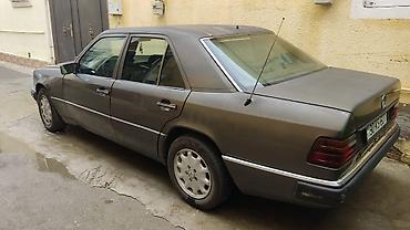 w124 radiator: Mercedes-Benz E-Class W124 sedan - Kuzov: 4 qapılı sedan, tünd boz — 6